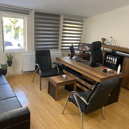 בויוקצ'קמג'ה Beauty Palace Clinic Beylikduzu Estetik מראה חיצוני תמונה